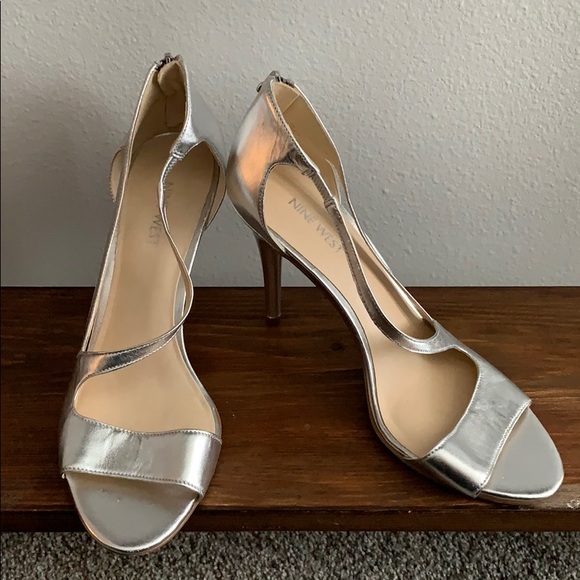 Shoes - Silver Nine West Heels